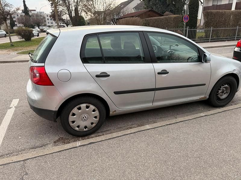 Gebraucht VW Golf IV 75 PS (55 kW) 2004 Grau Limousine