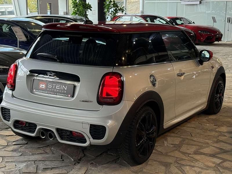 Gebraucht Mini John Cooper Works Coupé 231 PS (169 kW) 2021 White silver metallic Coupé