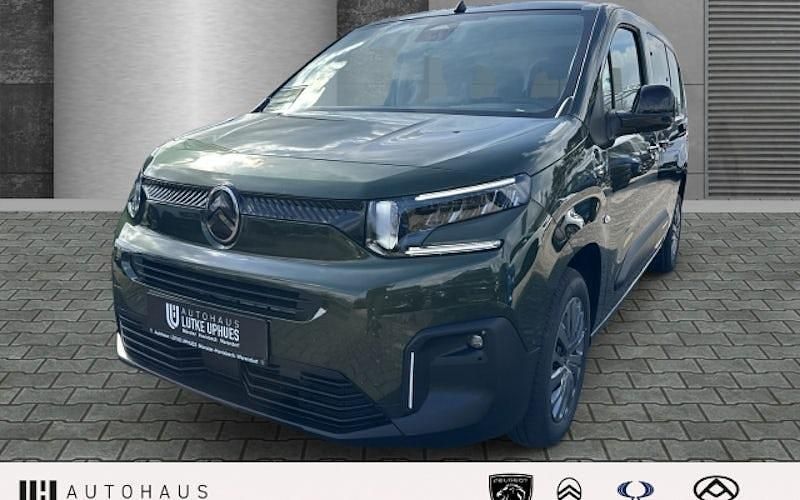 Neu Citroën Berlingo 130 PS (95 kW) 2026 Grün Van / Kleinbus