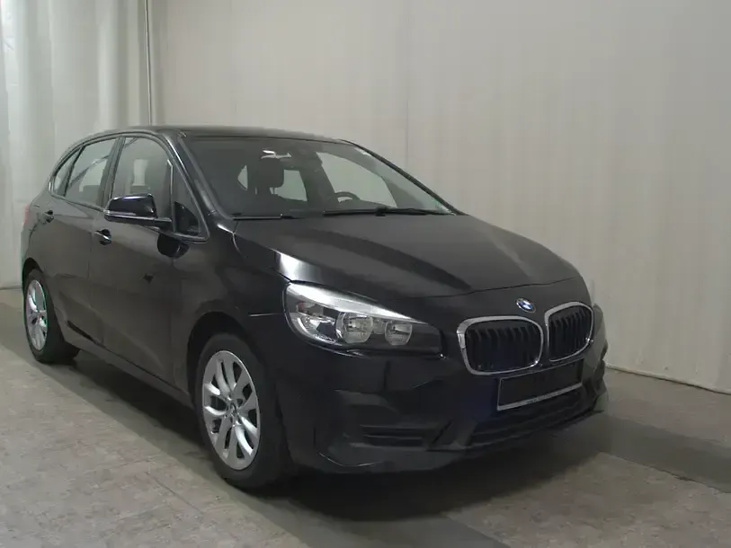 Używany BMW 225 Active Tourer Performance 224 KM (164 kW) 2020 Czarny Minivan