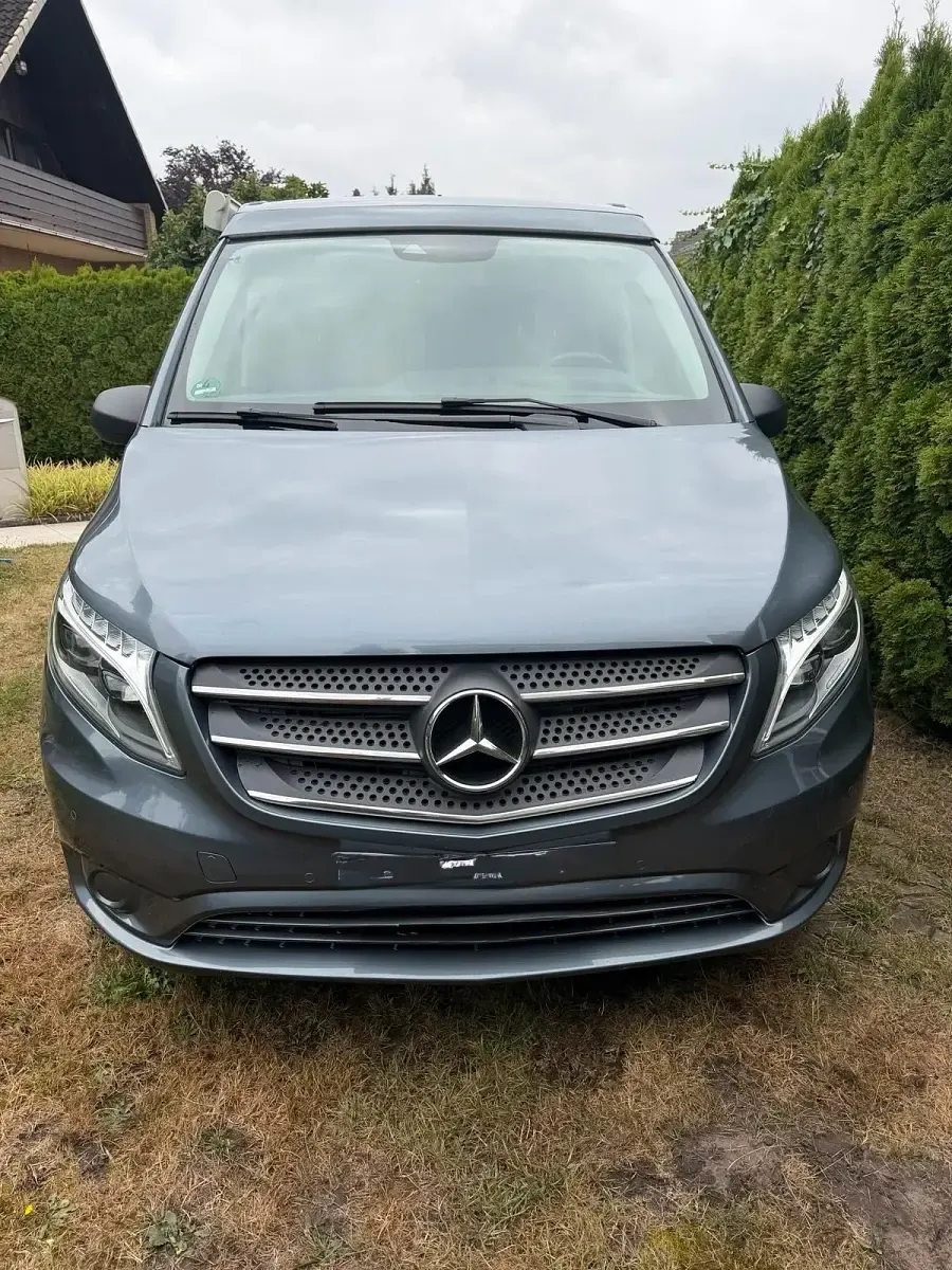 Gebraucht Mercedes V220 Marco Polo 163 PS (119 kW) 2017 Grau Van / Kleinbus