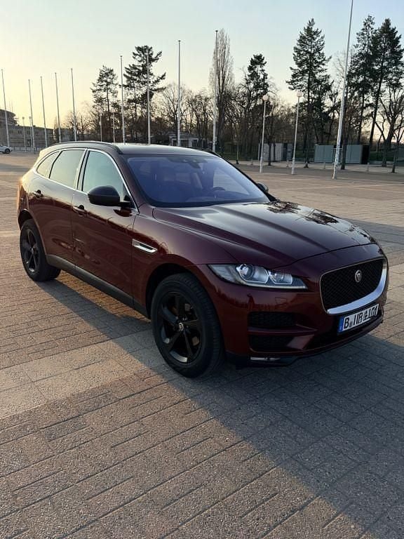 Gebraucht Jaguar F-Pace Pure 179 PS (131 kW) 2016 Rot SUV