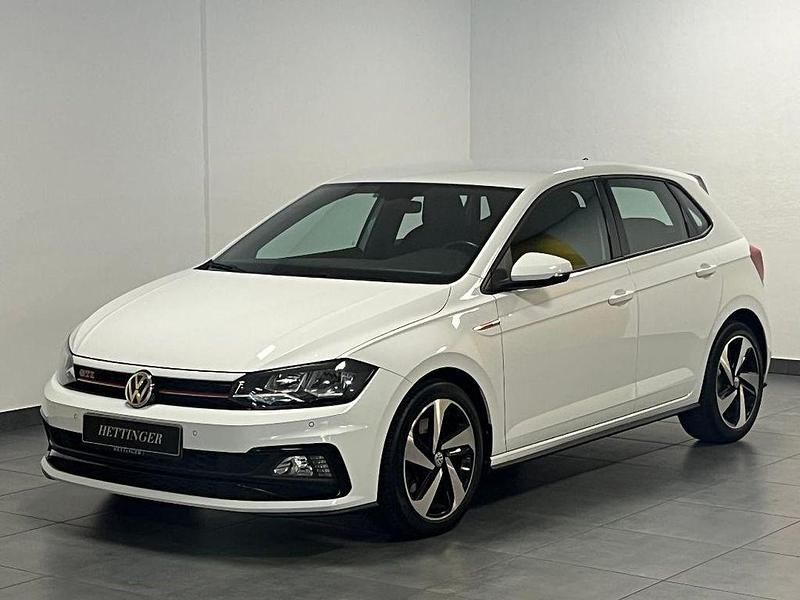 Weiß Gebraucht 2018 VW Polo Beats Limousine | 19.900 € (Fairer Preis) - Bild 1/4