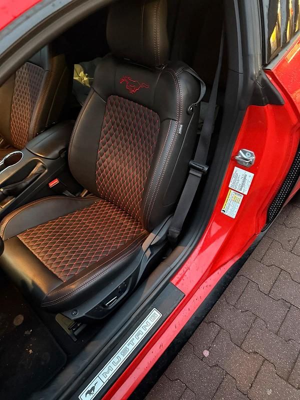 Gebraucht Ford Mustang 320 PS (235 kW) 2016 Rot Coupé