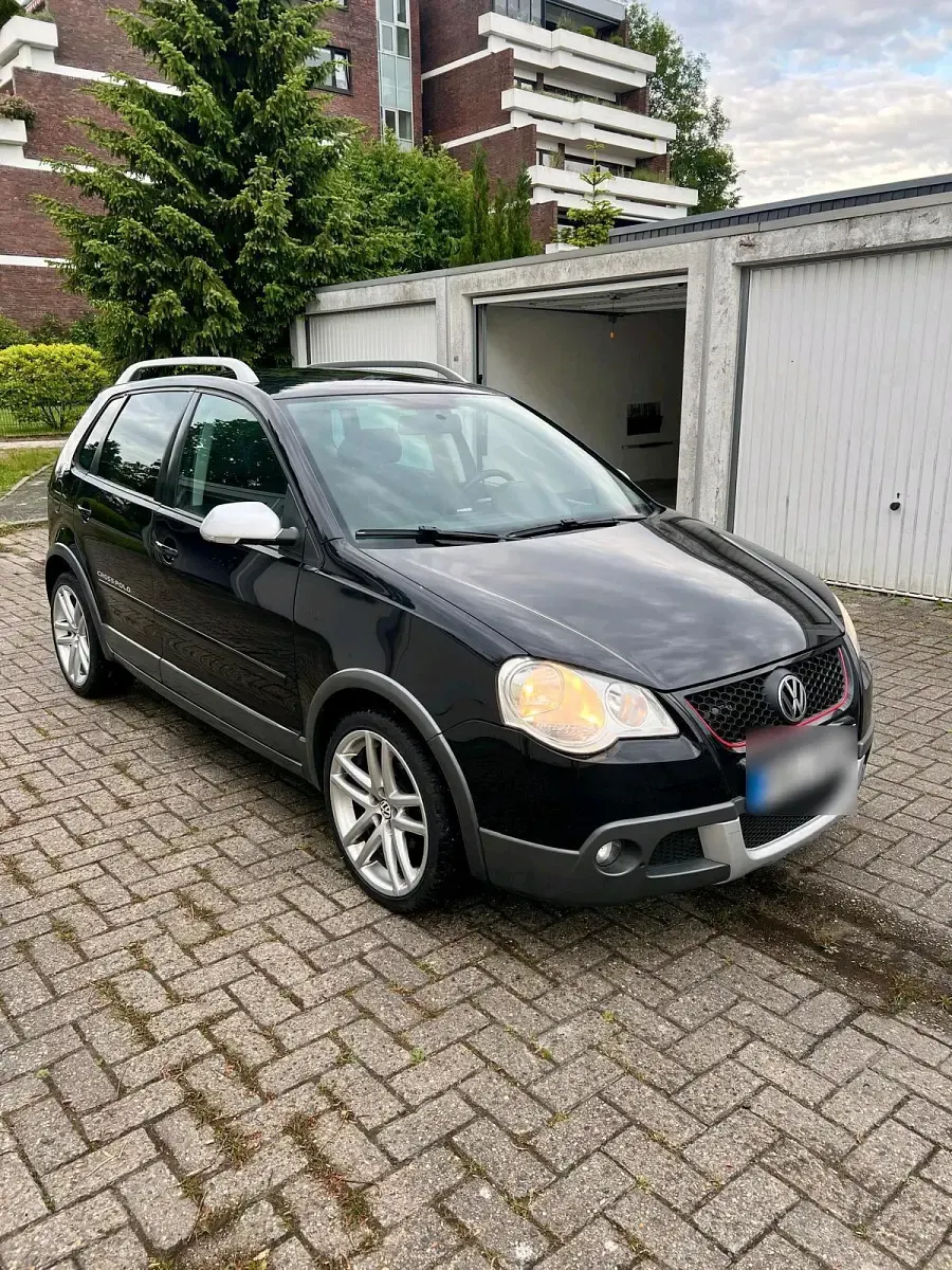 Gebraucht VW Polo Cross 80 PS (58 kW) 2008 Schwarz Kleinwagen