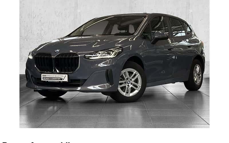 Grau Gebraucht 2022 BMW 218 Luxury Line Kombi | 24.980 € (Fairer Preis) - Bild 1/4