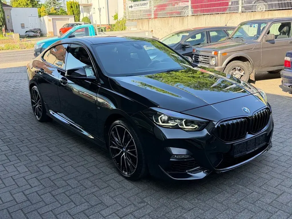 Gebraucht BMW 218 Performance 136 PS (100 kW) 2023 Schwarz Coupé
