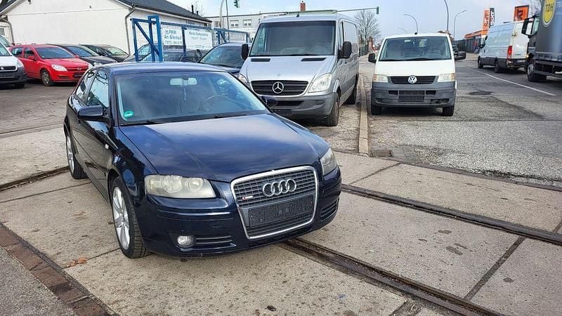 Gebraucht Audi A3 Ambiente 150 PS (110 kW) 2004 Blau Kleinwagen