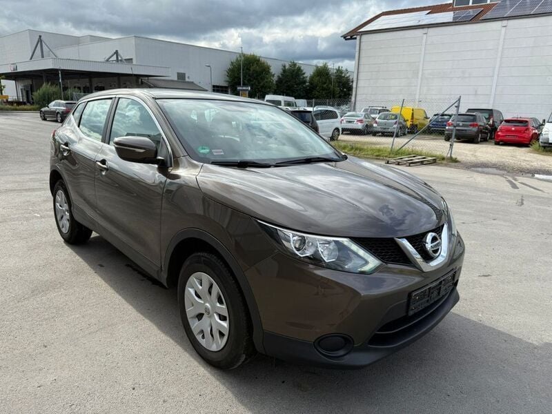 Bronze Gebraucht 2014 Nissan Qashqai Visia SUV | 7.800 € (Fairer Preis) - Bild 1/4
