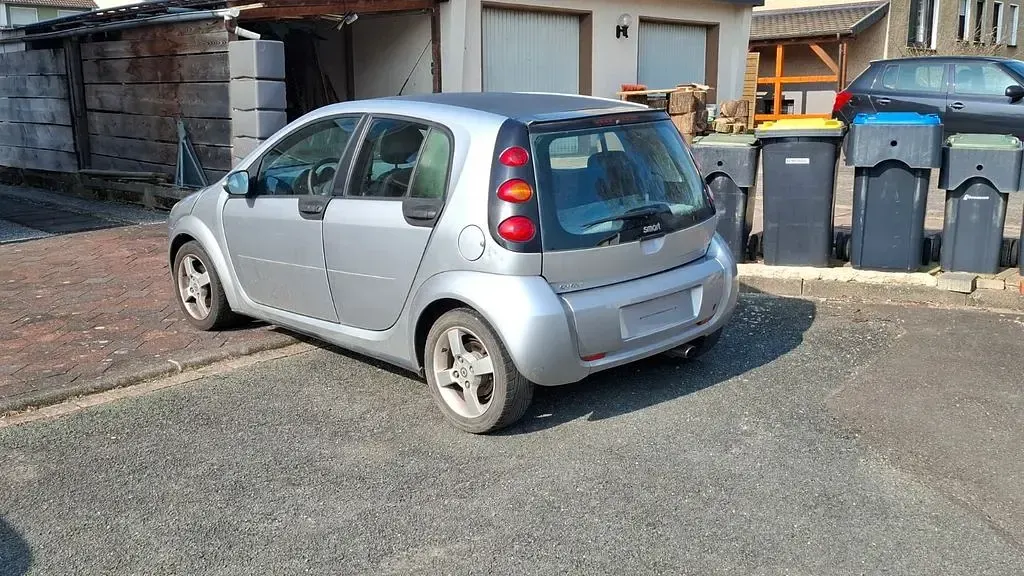 Usata Smart ForFour 75 CV (55 kW) 2006 Argento Utilitaria