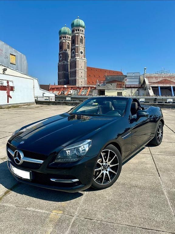 Gebraucht Mercedes E250 204 PS (150 kW) 2015 Braun Cabrio