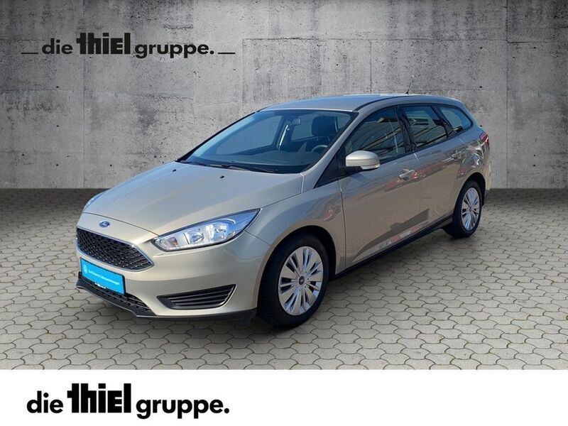Grau Gebraucht 2015 Ford Focus Trend Kombi | 9.980 € (Etwas zu teuer) - Bild 1/4