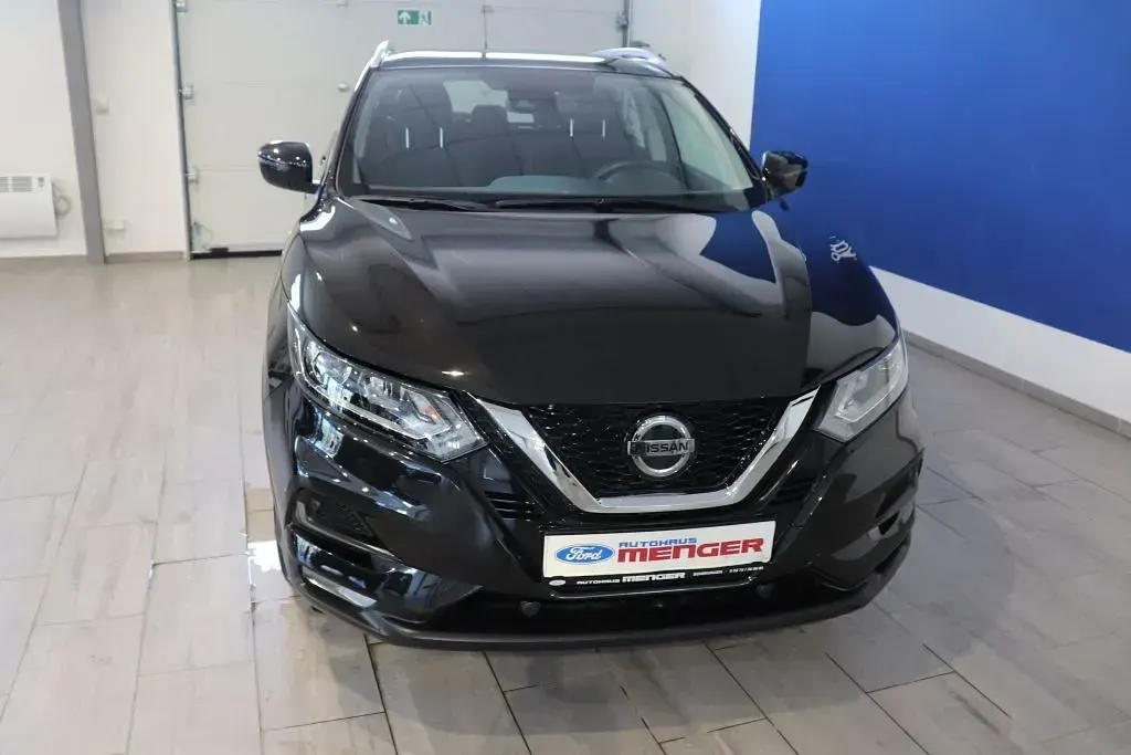 Gebraucht Nissan Qashqai Acenta 140 PS (102 kW) 2021 Schwarz SUV
