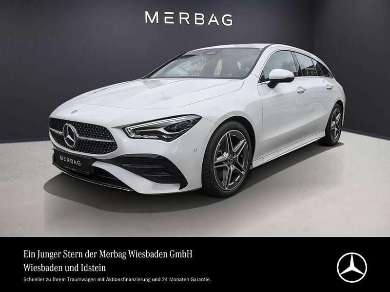 Digitalweiß Gebraucht 2024 Mercedes CLA200 Shooting Brake Advanced Plus Kombi | 31.710 € (Guter Preis) - Bild 1/4