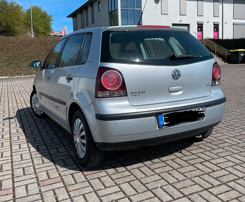 Gebraucht VW Polo 70 PS (51 kW) 2007 Silber Kleinwagen