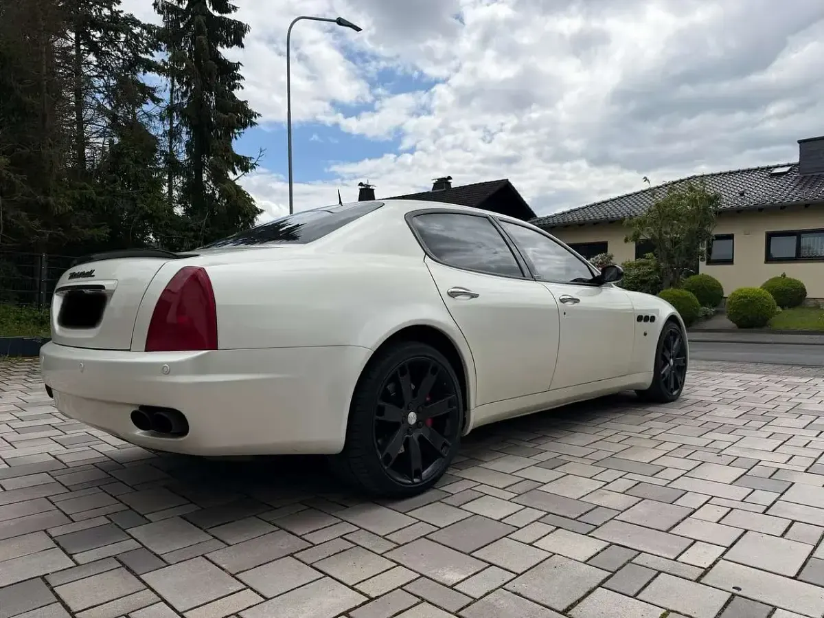 Gebraucht Maserati Quattroporte GT 400 PS (294 kW) 2007 Weiß Limousine