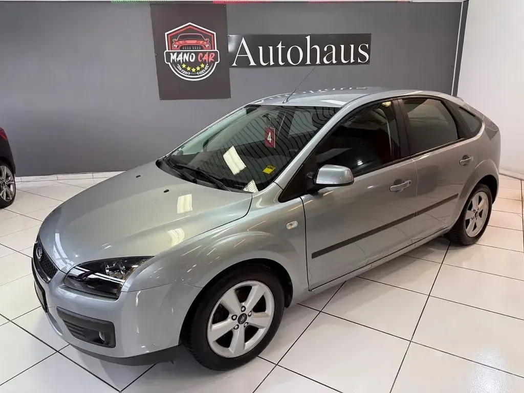 Gebraucht Ford Focus Sport 101 PS (74 kW) 2005 Silber Limousine