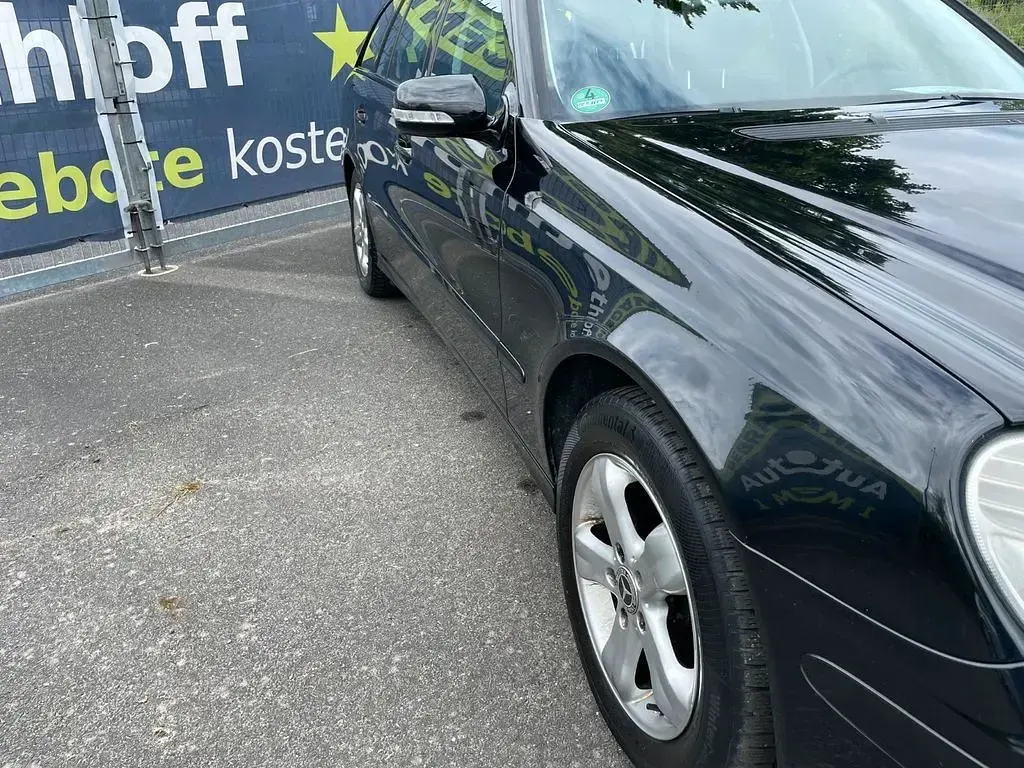 Gebraucht Mercedes E200 184 PS (135 kW) 2007 Schwarz Kombi