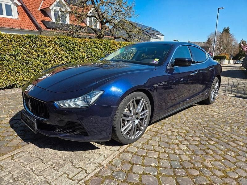 Gebraucht Maserati Ghibli 275 PS (202 kW) 2015 Blau Limousine