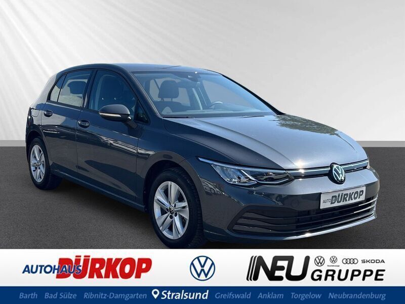 Gebraucht VW Golf VIII Life 110 PS (80 kW) 2024 Grau Limousine