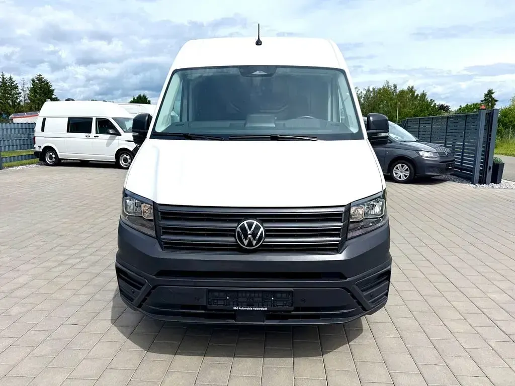 Gebraucht VW Crafter 177 PS (130 kW) 2025 Weiß Van