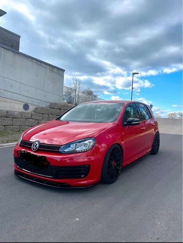 Rot Gebraucht 2012 VW Golf VII GTI Kleinwagen | 11.500 € - Bild 1/4