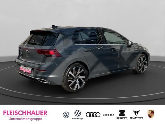 Gebraucht VW Golf VII Style 150 PS (110 kW) 2021 Grau Kleinwagen