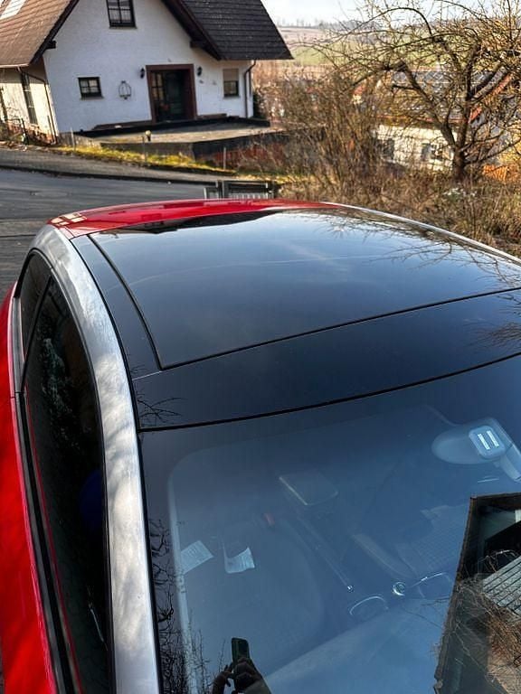 Gebraucht Audi A1 Ambition 105 PS (77 kW) 2011 Rot Kleinwagen