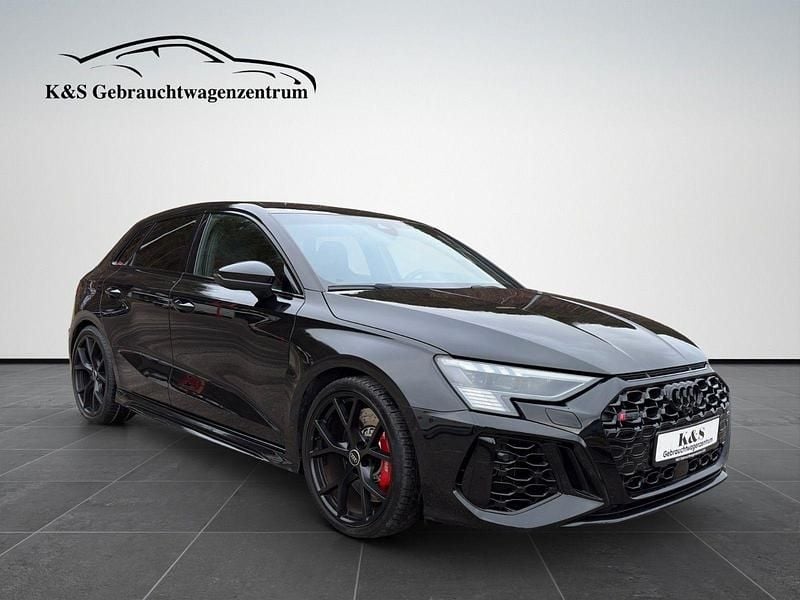 Gebraucht Audi RS3 Ambiente 400 PS (294 kW) 2023 Schwarz Limousine