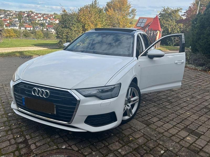 Gebraucht Audi A6 Design 231 PS (169 kW) 2021 Weiß Kombi
