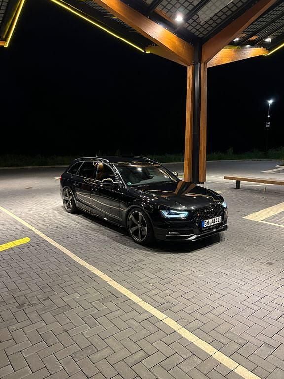 Gebraucht Audi S4 Ambiente 445 PS (327 kW) 2012 Schwarz Kombi