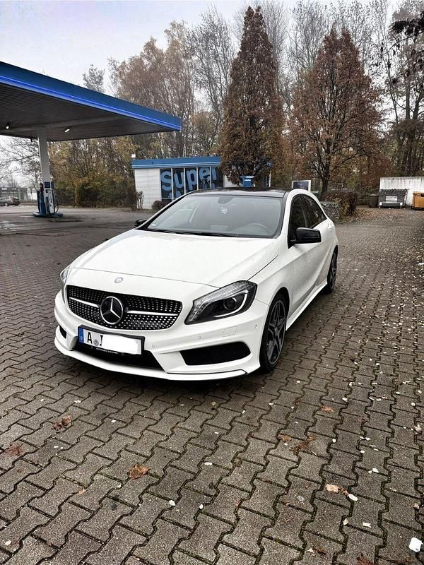 Weiß Gebraucht 2014 Mercedes A220 AMG Kleinwagen | 17.500 € (Guter Preis) - Bild 1/4
