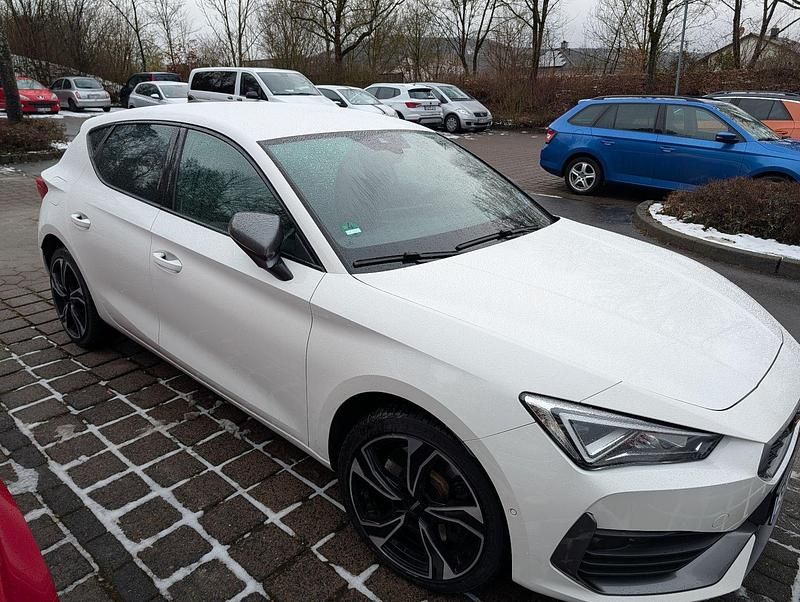 Gebraucht Cupra Leon 245 PS (180 kW) 2021 Weiß Kombi