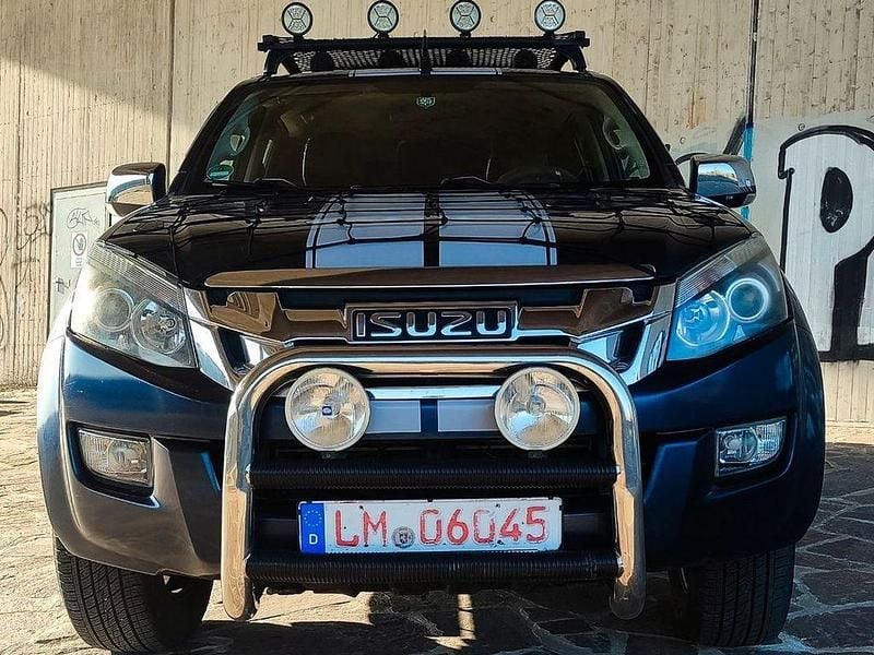 Gebraucht Isuzu D-Max 163 PS (119 kW) 2014 Blau SUV