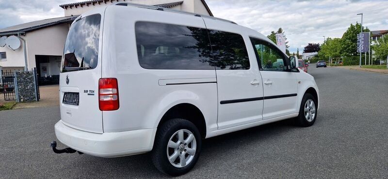 Candyweiß Gebraucht 2014 VW Caddy Maxi Cup Van / Kleinbus | 10.977 € (Fairer Preis) - Bild 1/2