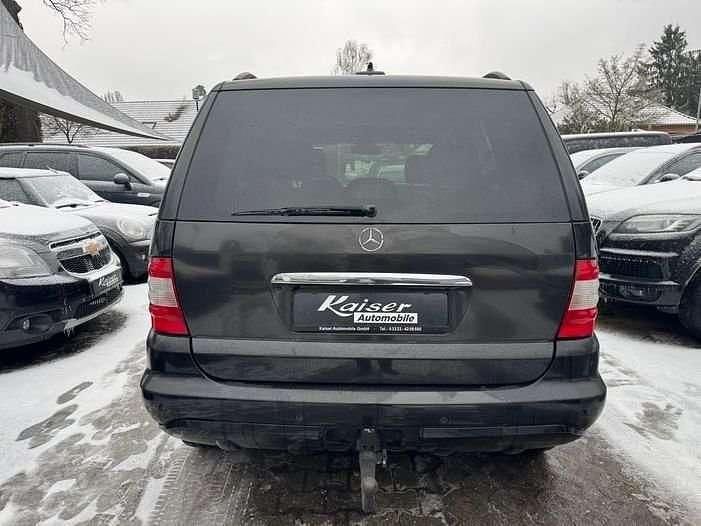 Gebraucht Mercedes ML500 292 PS (214 kW) 2005 Schwarz SUV