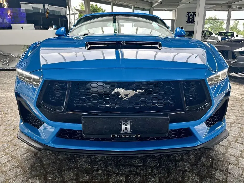 Gebraucht Ford Mustang GT Fastback 446 PS (328 kW) 2024 Blau (grabber blue metallic) Coupé