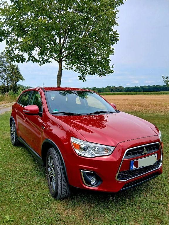 Rot Gebraucht 2016 Mitsubishi ASX Plus SUV | 10.500 € (Fairer Preis) - Bild 1/4