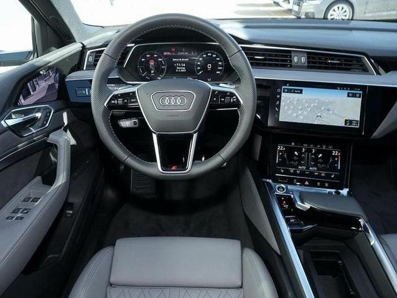 Gebraucht Audi Q8 e-tron 300 kW (408 PS) 2024 Magnetgrau SUV