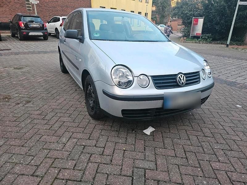 Gebraucht VW Polo 75 PS (55 kW) 2004 Silber Kleinwagen