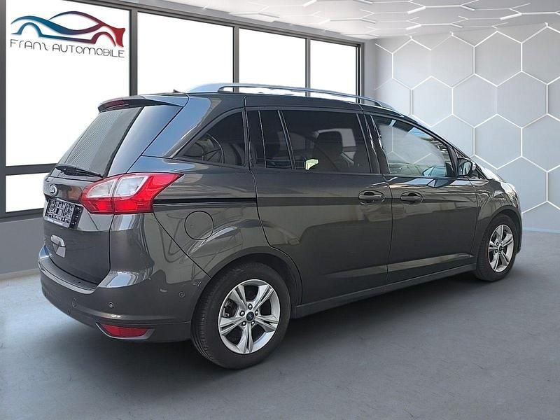 Gebraucht Ford Grand C-Max Business Edition 120 PS (88 kW) 2016 Grau Van / Kleinbus