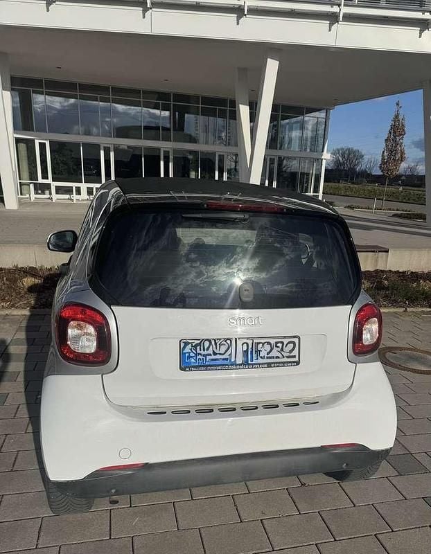 Gebraucht Smart ForTwo Coupé 75 PS (55 kW) 2018 Coupé