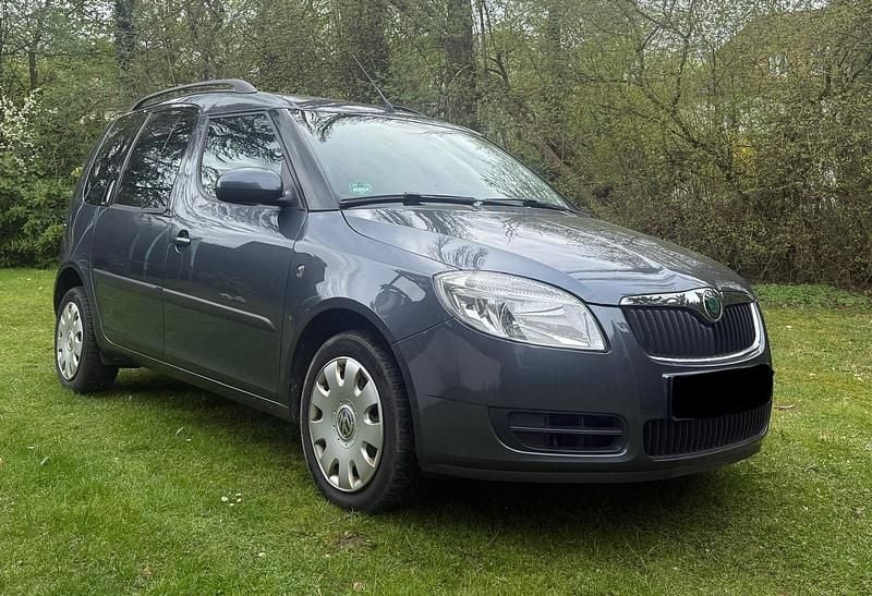 Gebraucht Skoda Roomster 86 PS (63 kW) 2009 Grau Van / Kleinbus