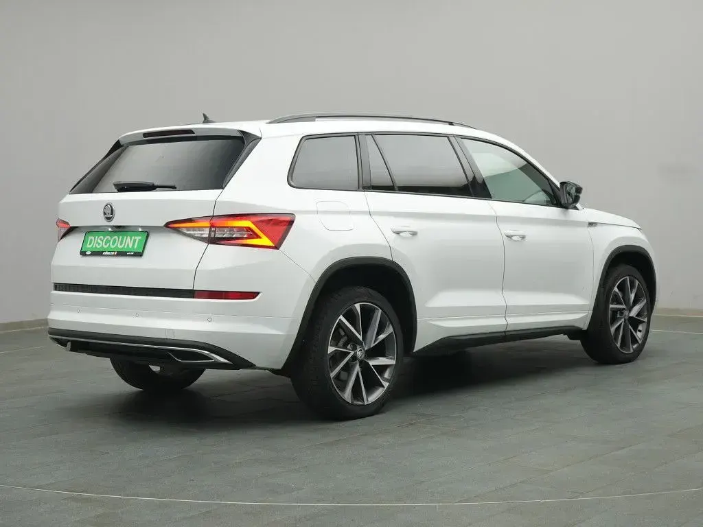 Gebraucht Skoda Kodiaq Ambition 190 PS (139 kW) 2018 Mond weiß perleffekt SUV