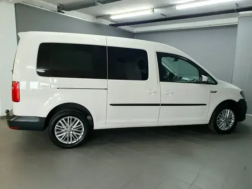 Gebraucht VW Caddy Maxi Trendline 150 PS (110 kW) 2020 Weiß Van / Kleinbus