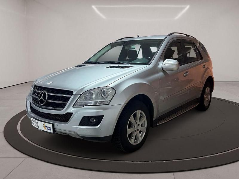 Gebraucht Mercedes ML280 190 PS (139 kW) 2008 Silber SUV