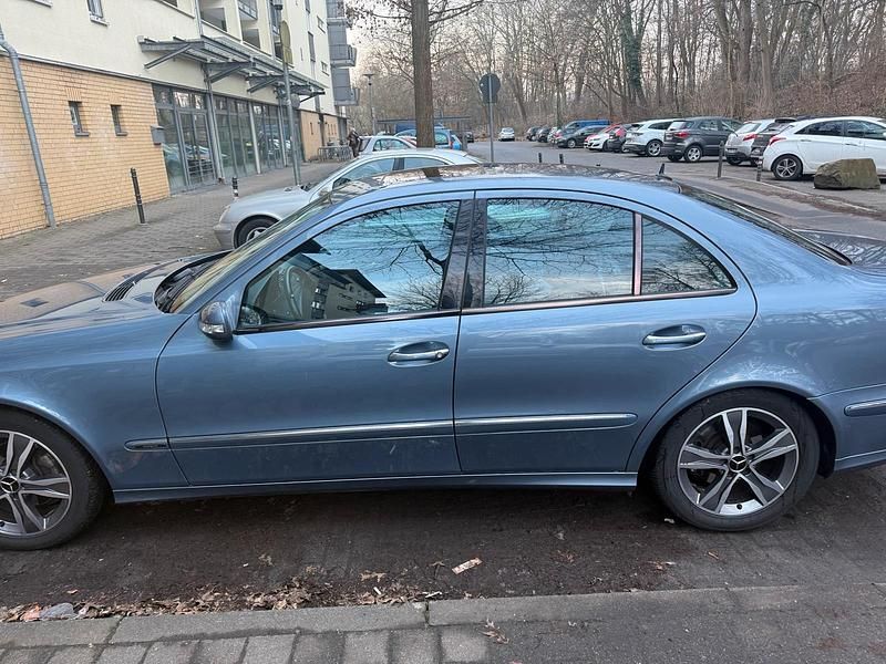 Gebraucht Mercedes 320 203 PS (149 kW) 2004 Grau Limousine