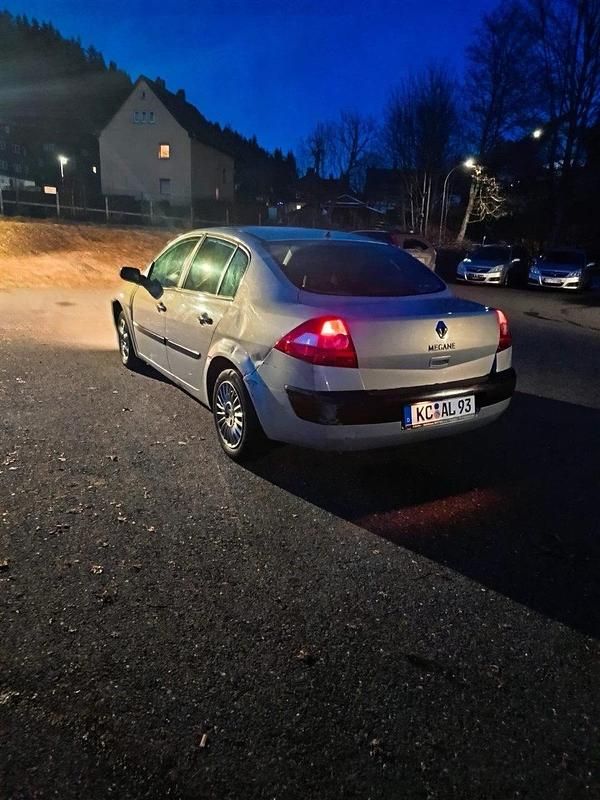 Gebraucht Renault Mégane II 116 PS (85 kW) 2002 Grau Limousine