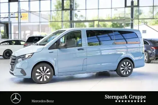Gebraucht Mercedes e-Vito 11 kW (15 PS) 2025 Blau Van