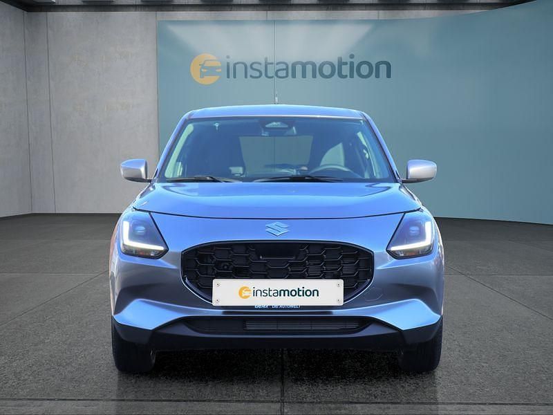 Neu Suzuki Swift Comfort 83 PS (61 kW) 2025 Silber Kleinwagen